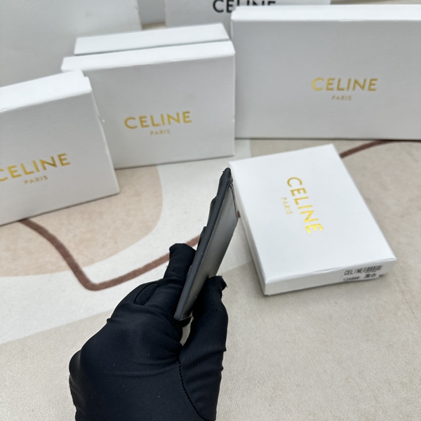 超激安ブランド財布偽物正面デザイン